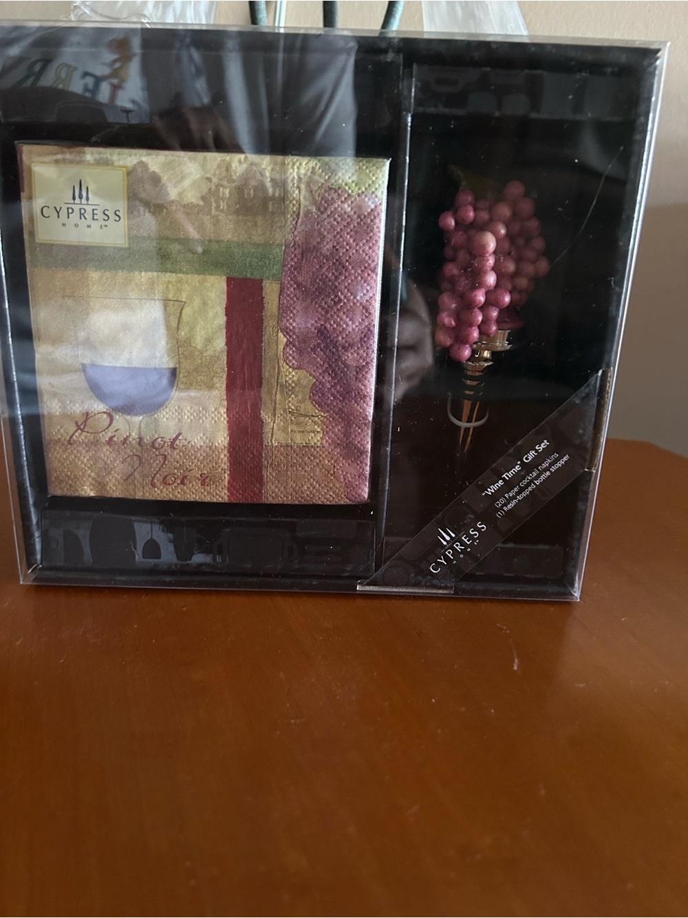 Wine-Themed Home Accent Set